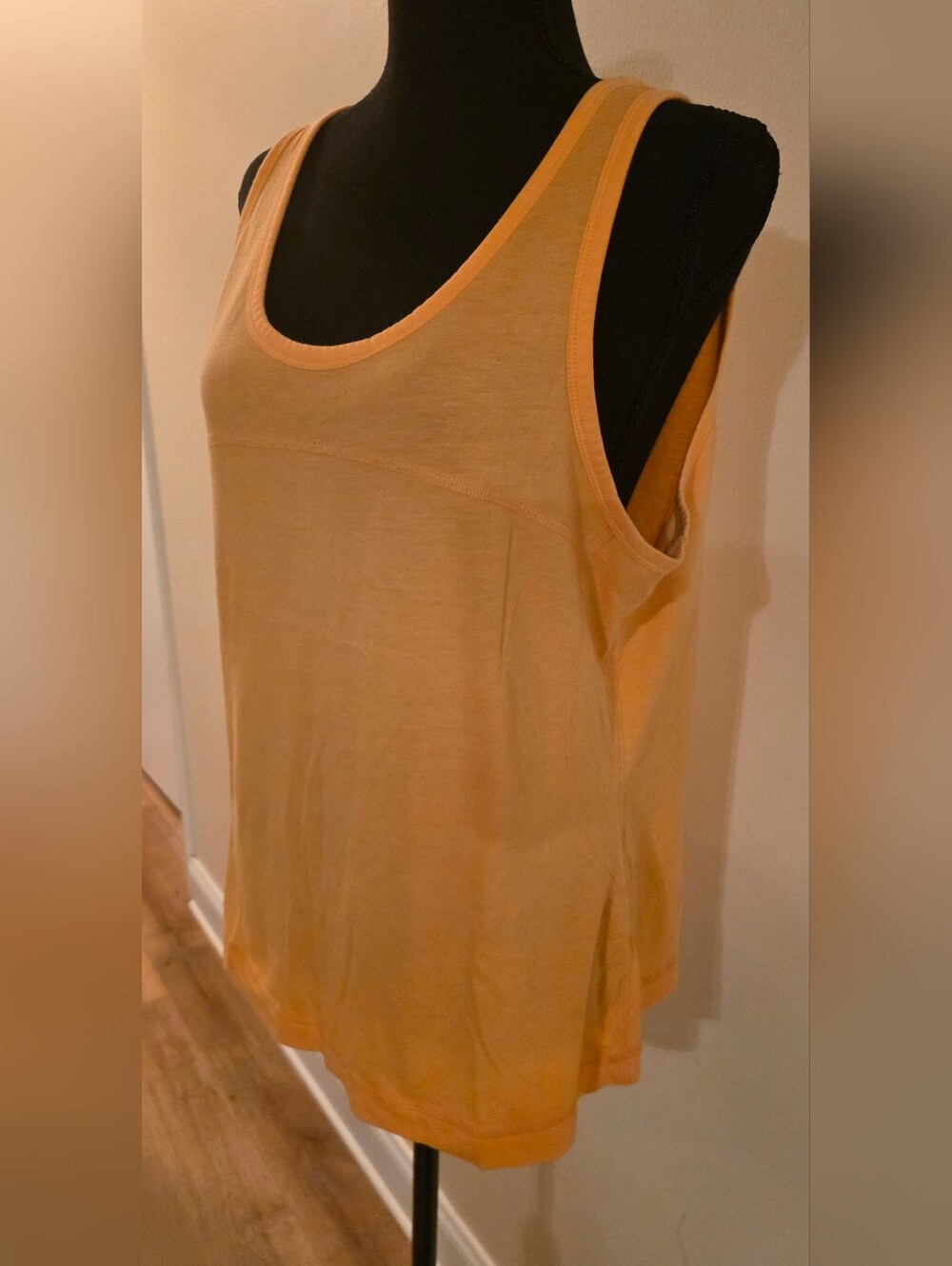 tek gear Ladies Peach Tank Top (Size XL) - Picture 2 of 11